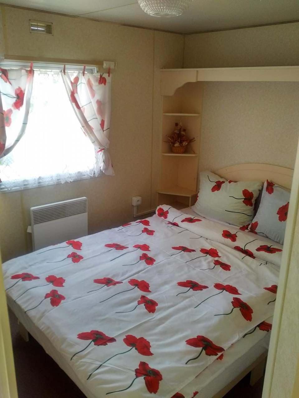 Mobilni Dum U Goldy Hotell Česká Skalice Exteriör bild