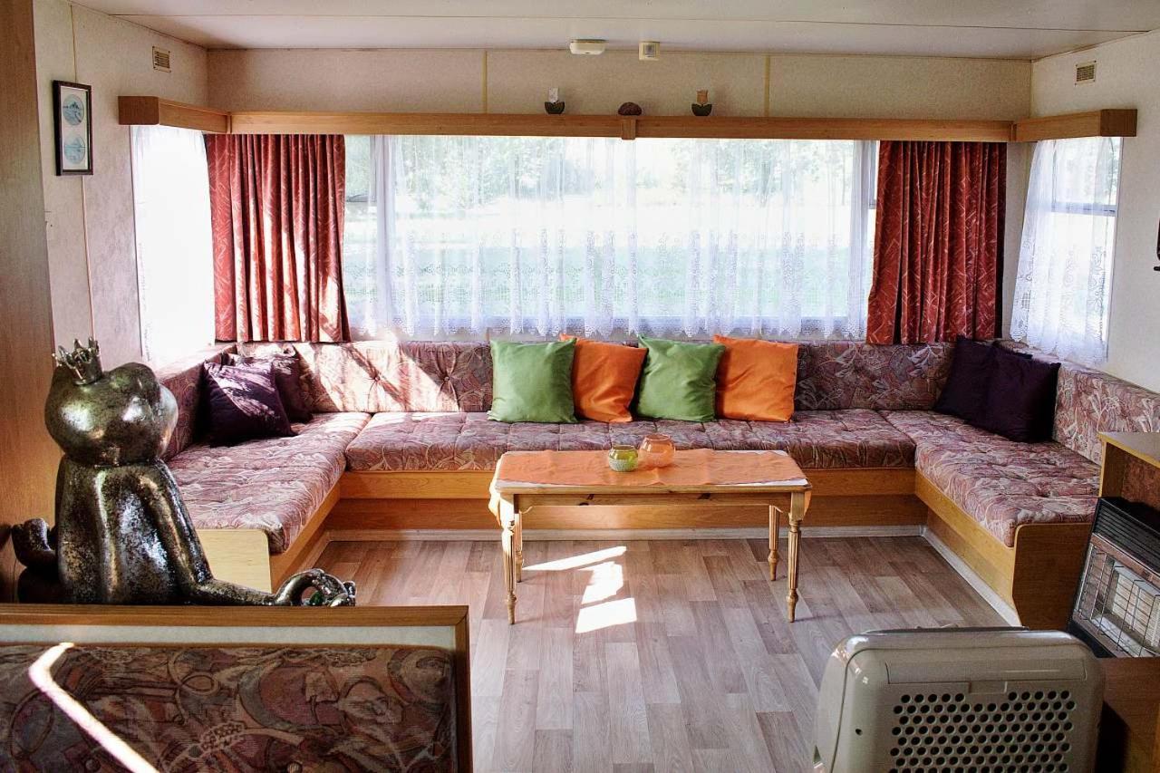 Mobilni Dum U Goldy Hotell Česká Skalice Exteriör bild
